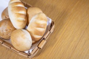 香川県高松市のカフェインディゴのテイクアウトメニュー　日替わりパン